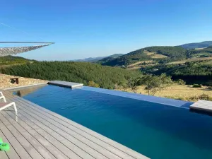 Image of CASARIOU Les Bernards Villa Grande bâtisse 12p avec cheminée bain nordique billiard piscine