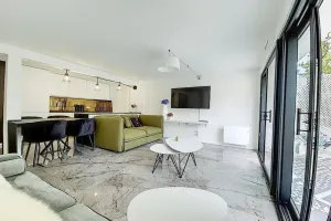 Image of Less than 10 minutes from Nantes: luxury 2-bedroom apartment with terrace