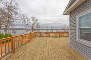 Image of Gorgeous Views of Round Lake, Minutes to Saratoga