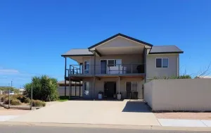Image of Agape Holiday Home with Pool table ,NBN Internet