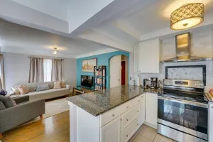 Image of Fully Furnished & Tasteful Home - West Dearborn