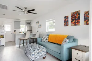 Image of Charming 1-bedroom Oasis In The Heart Of Downtown