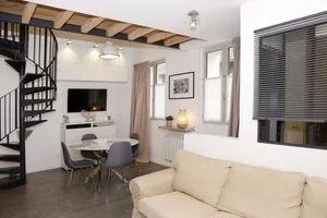 Image of Apartment in Paris in the centre of Senlis