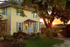 Image of The Presidential Suite on second floor quiet peaceful Driftless Region