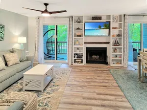 Image of NEW Luxury Pond View beach condo w\/ Pool 1 BR 1.5 BA (sleeps 4) - Rehoboth\/Dewey