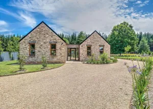 Image of Alpine Barn Retreat, Bright