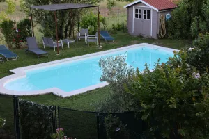 Image of Appartement d'une chambre a Gargas avec piscine partagee jardin clos et WiFi