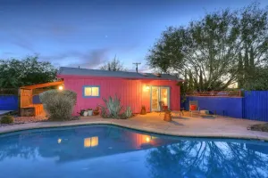 Image of Bright guest-house with loft.