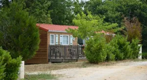 Image of Pleasant mobile home on \"Le Glandier\" estate