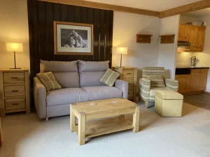 Image of Arc 1950, Large 1 BR overlooks the \"jardin de neige\", youngest kids' ski school