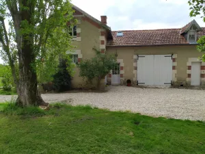 Image of GITE on a 2-hectare estate with tennis court and private pool