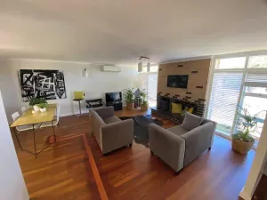Image of Nelson Cottage - relaxed retro, modern and original