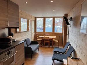 Image of Val Thorens center at the foot of the slopes