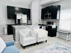 Image of Beautiful new home 5 minutes to Lake, water activities, shopping and restaurants