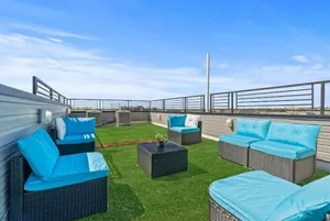 Image of Philly Skyline View Home w\/ Hot Tub & Games