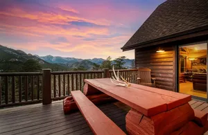 Image of Awestruck Luxury Vacation Home at Windcliff