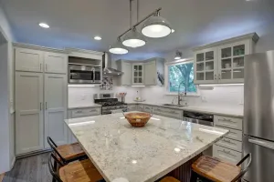 Image of Elegant Space–Premium Kitchen–Spacious & Ideal for Gathering w\/ Friends & Family