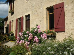 Image of Gite Crannes-en-Champagne, 2 bedrooms, 10 persons