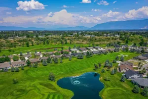 Image of Perfect Golf Getaway near Glacier, 2\/2 townhome right on golf course