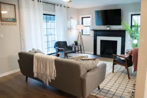 Image of 2 bedroom getaway in the heart of Mill Creek Park just a block from Newport Lake