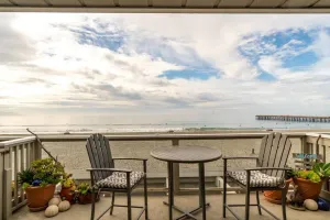 Image of Fantastic Condo with Forever Views in Cayucos