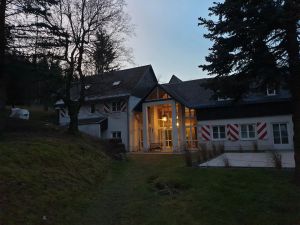Image of Vacation home for 12 people, 8 rooms, 4 bathrooms with fireplace and large lounge