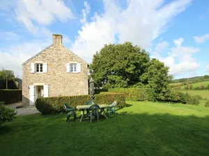 Image of Spacious Home with Fireplace & Garden, Ideal for Families & Pets, WiFi, Near Bricquebec-en-Cotentin