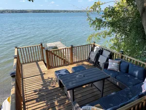 Image of Spacious Lakefront Home for Large Groups, 2 Acres, Central AC, Kayaks, Boat Dock