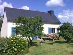 Image of 1km from Morgat beach, sleeps 5, quiet hamlet