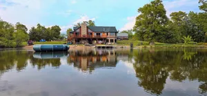 Image of Fischer’s Secret Cabin on Private lake