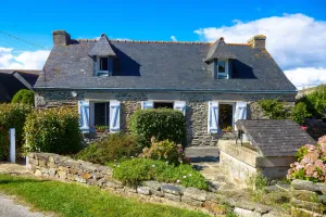 Image of Stone house, between beach and village, sleeps 4, Wifi, parking