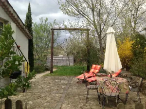 Image of Independent apartment in the countryside, near rivers: canoe