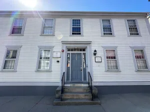 Image of Entire Historic 5 Bed 5 Bath Inn Sleeps 17