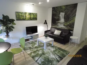 Image of HOLIDAY APARTMENT ON THE FOREST 4