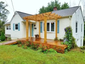 Image of Cozy Ardmore Cottage Main Level