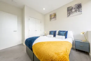 Image of Luxury 1 Bedroom Apartment with Roof Terrace and Gym area