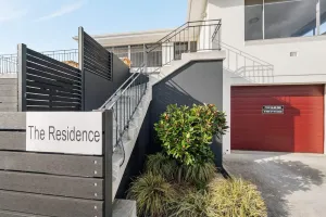 Image of \"The Residence\" -Sleeps 11, Ideal for Large Groups.