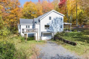 Image of Peaceful Country Getaway | Spacious Home in a Prime Spot