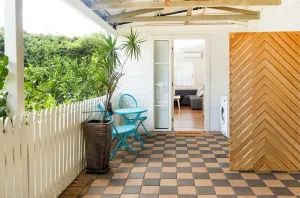 Image of \"The Shed\" in Historic Precinct walking distance to the City Center