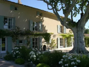Image of Vast Provençal Residence 5 Bedrooms
