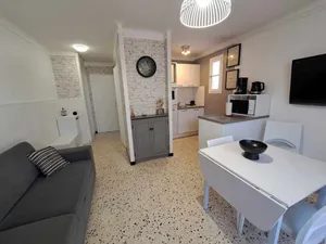 Image of Appartement RDC 2 pièces proche plage avec terrasses et parking - FR-1-326-575