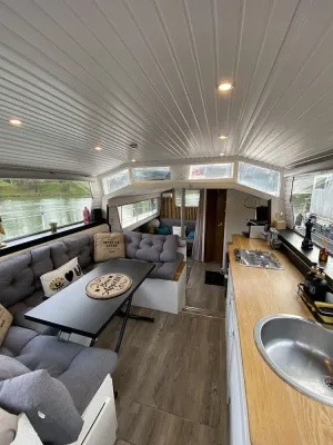 Image of Charming boat on the Marne