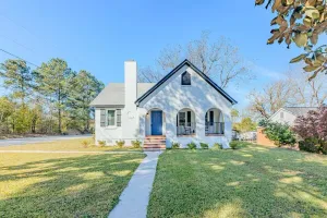 Image of 2 Houses of Vintage Elegance