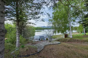 Image of Cabin By The Lake centrally located, full kitchen, washer & dryer