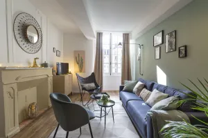 Image of LE TOUCAN by Cocoonr