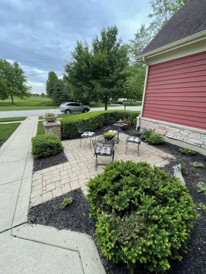 Image of Geneva IL close to LIV GOLF Rich Harvest Gorgeous 4 bed home