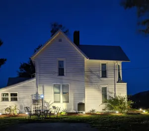 Image of 1896 Victorian Farmhouse Farm Stay