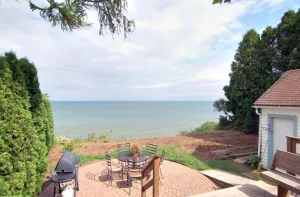 Image of Cozy Lake Michigan Cottage Direct Lakefront Views of Lake Michigan Premier Host!