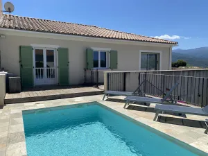 Image of Villa de standing Vista - Piscine - Vue Lac de Padula
