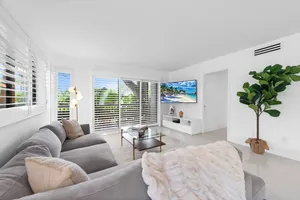 Image of PGA National Private Entrance Condo - Newly Renovated